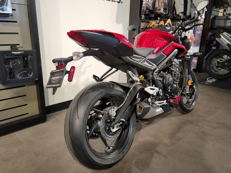 New 2025 Triumph STREET TRIPLE 765 RS 