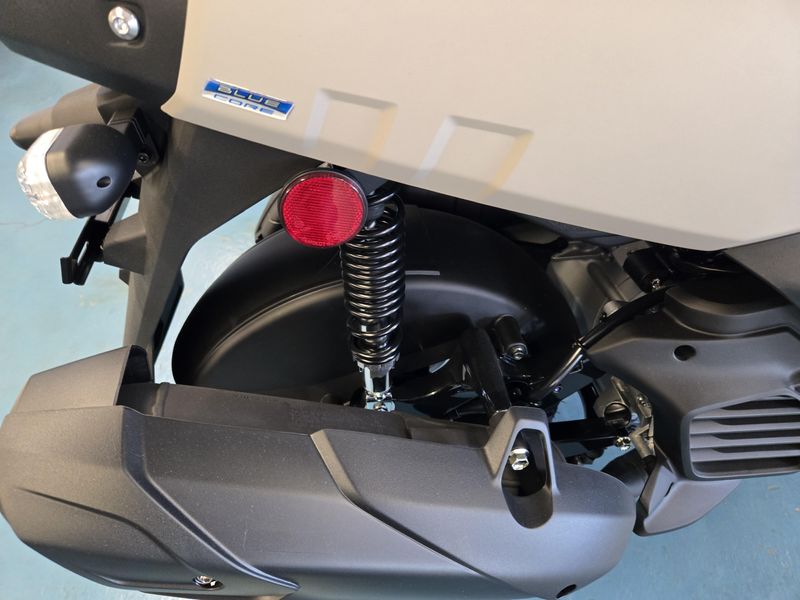 2025 Yamaha ZUMA 125 SAND GRAY Image 20