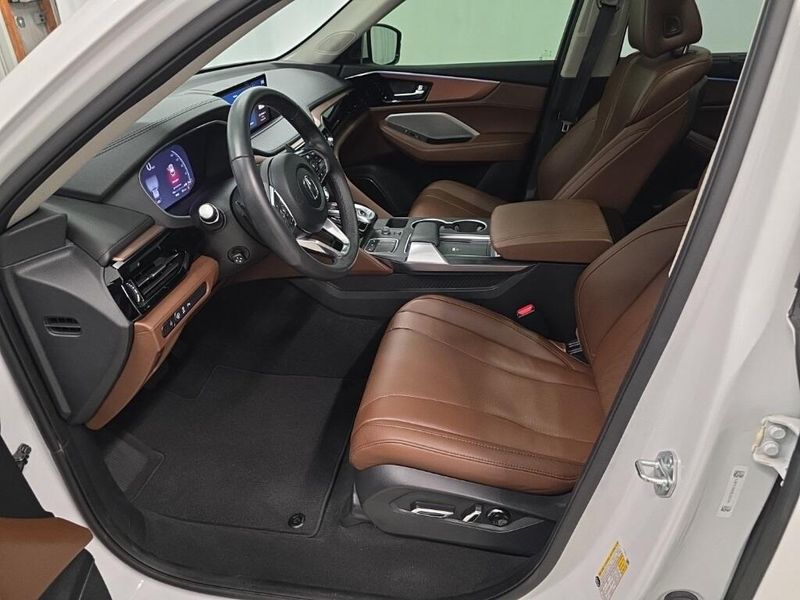 2024 Acura MDX SH-AWD Technology photo 13