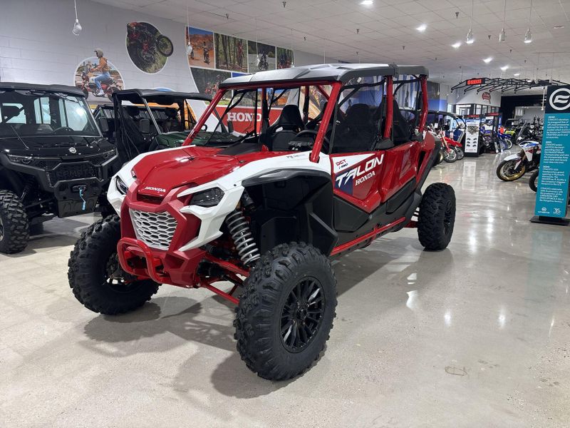 New 2026 Honda TALON1000R4 FOX LIVEVALVE Image 12
