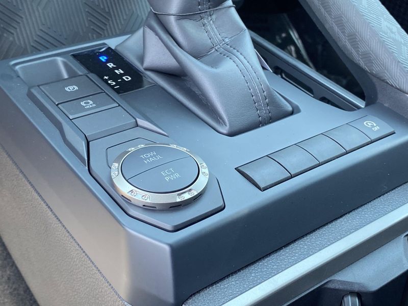 New 2025 Toyota Tacoma SR5Image 19