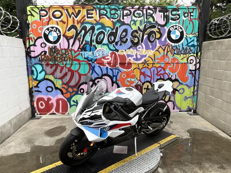 New 2026 BMW S 1000 RR Image 4
