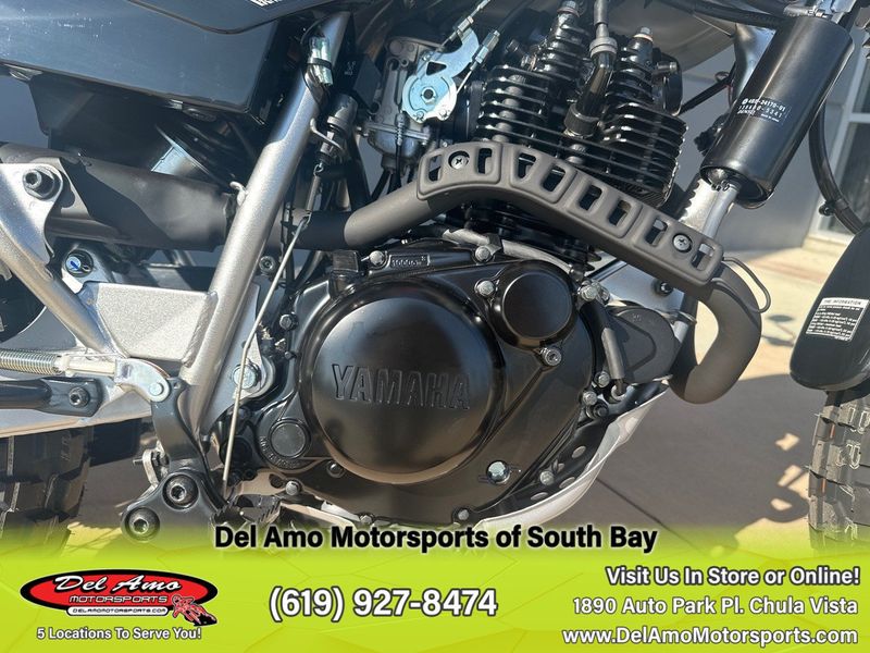 2024 Yamaha TW200R1C  in a GALLANT GRAY exterior color. Del Amo Motorsports of South Bay (619) 547-1937 delamomotorsports.com 