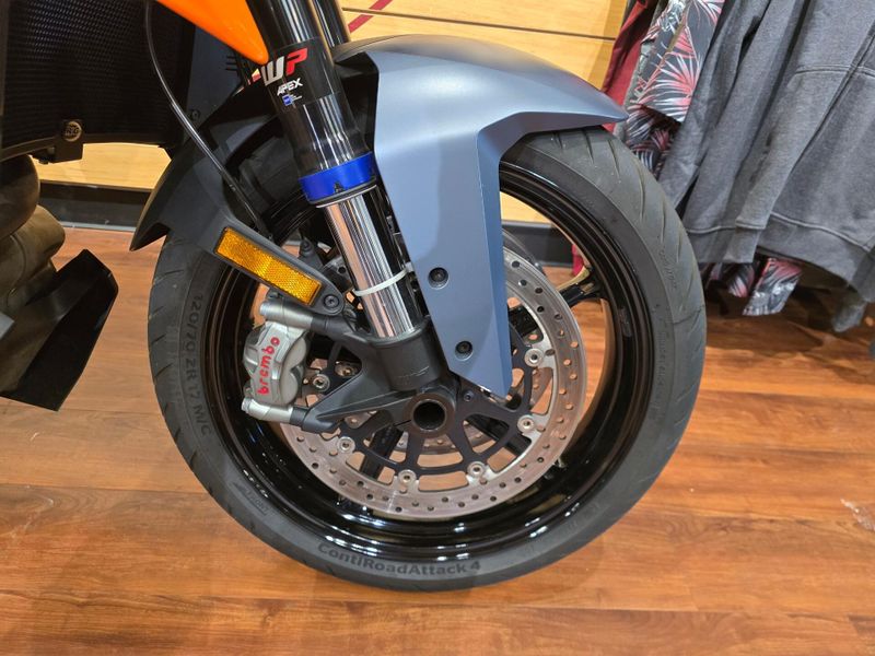 Used 2023 KTM 1290 SUPER DUKE GT Image 8