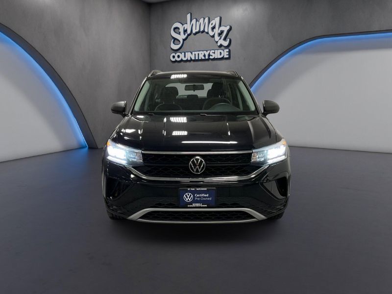 Used 2022 Volkswagen Taos S 4-Motion AWDImage 5