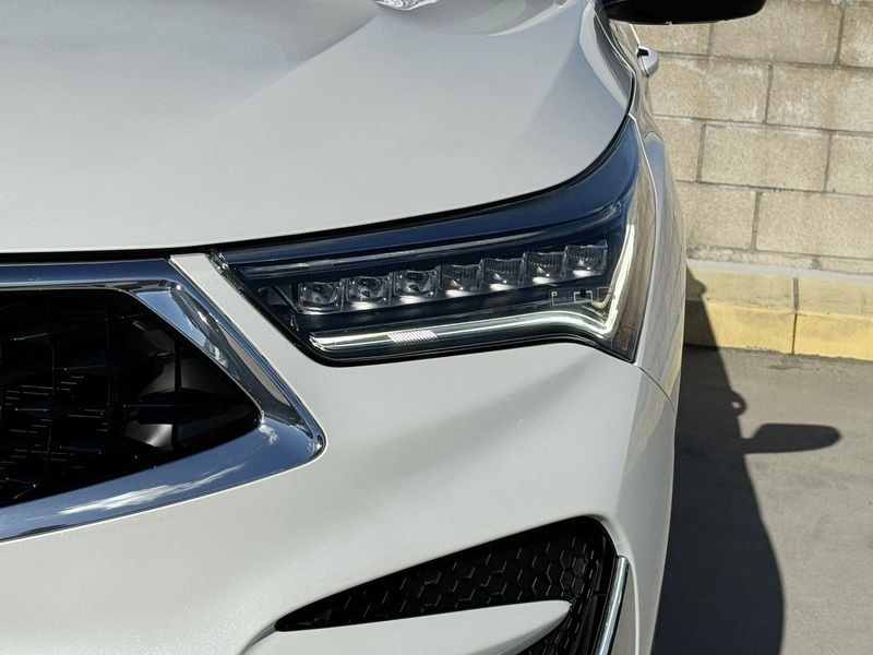 2021 Acura RDX w/Advance PackageImage 8