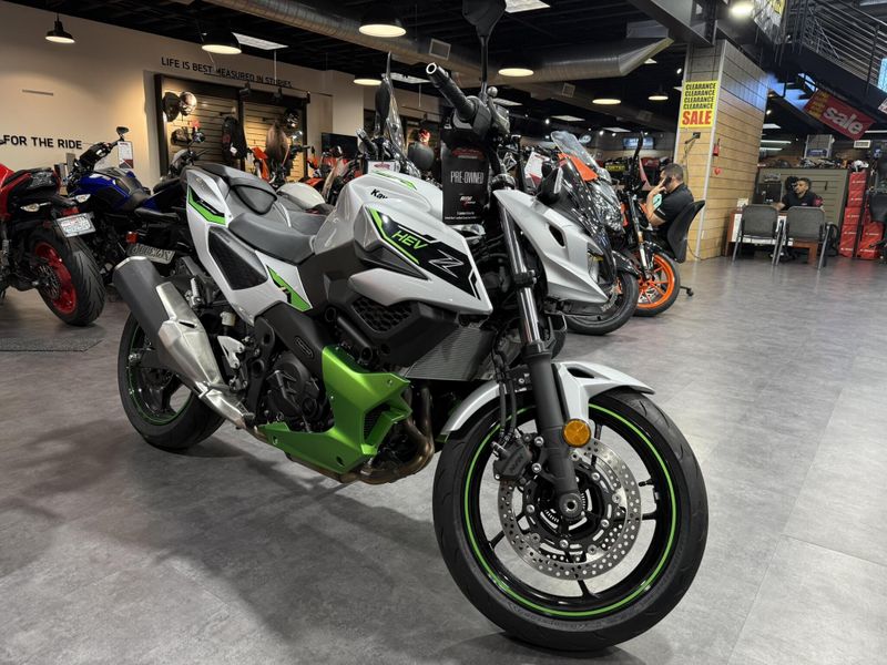 Used 2024 Kawasaki Z7 Hybrid ABS Image 1