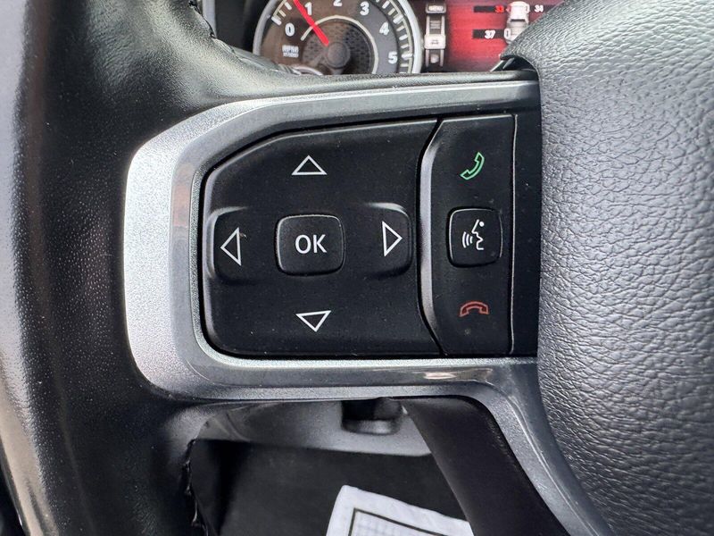 2022 RAM 1500 LaramieImage 18