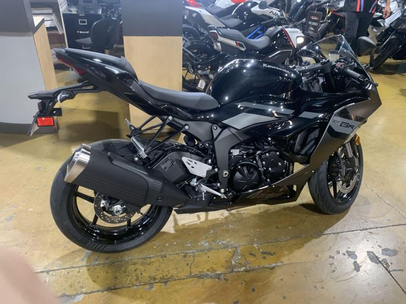 New 2026 Kawasaki NINJA ZX-6R ABS Image 9