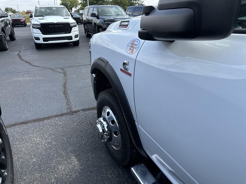 New 2025 RAM 3500 Tradesman Crew Cab Chassis 4x4 60
