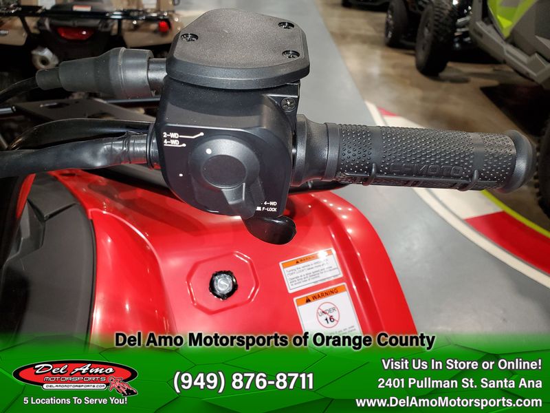 2024 CFMOTO CF400AU-6S  in a ROCKET RED exterior color. Del Amo Motorsports of Orange County (949) 416-2102 delamomotorsports.com 