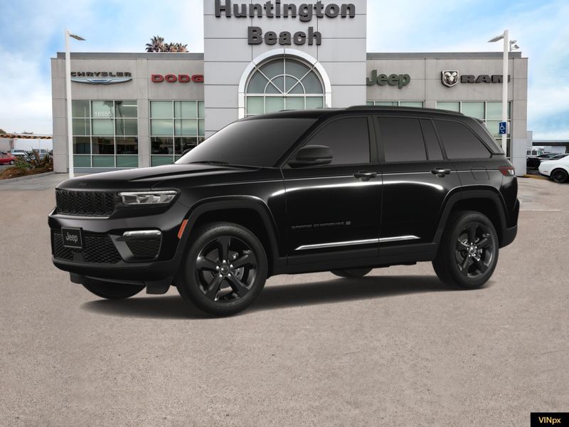 2025 Jeep Grand Cherokee Limited 4x2Image 2