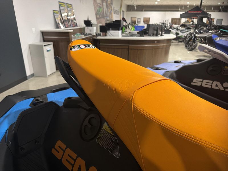 New 2026 Sea-Doo SPARK FOR 3 90 TRIXX (SOUND SYSTEM) Image 23