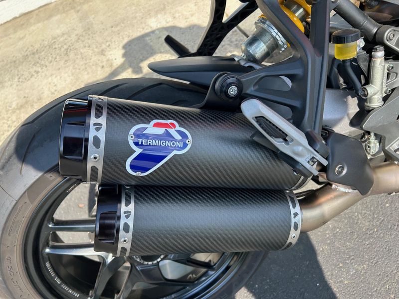 2017 Ducati Monster 1200 MonsterImage 6