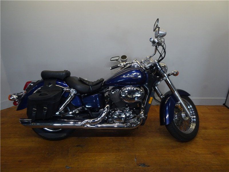 2002 Honda Shadow A.C.E. 750 Deluxe Image 1