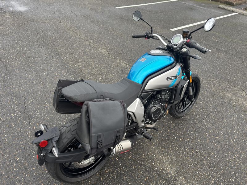 2024 CFMOTO CLX 700 - ZEHPHYR BLUE 