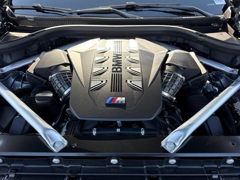 Used 2026 BMW X5 M60iImage 33