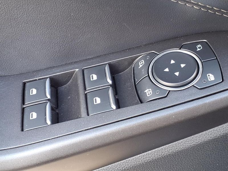 Used 2020 Ford Explorer LimitedImage 20