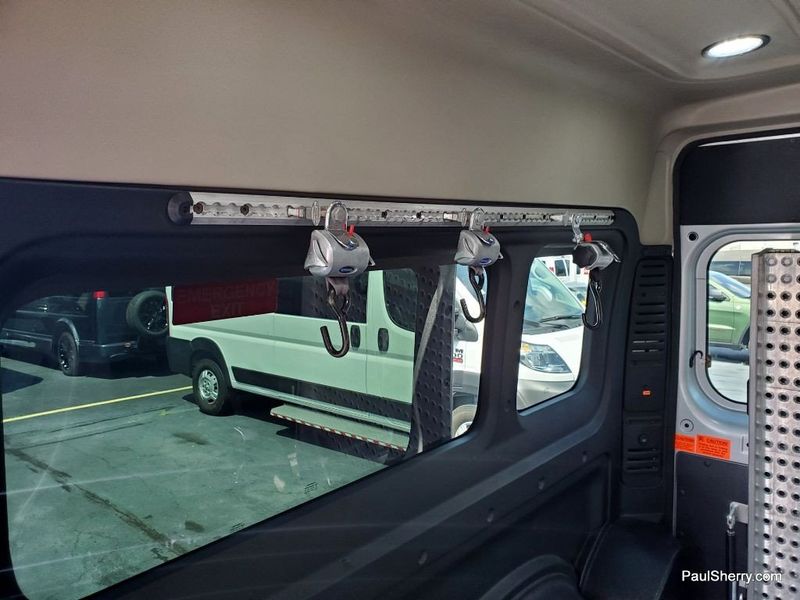 2017 RAM ProMaster 2500 High RoofImage 21