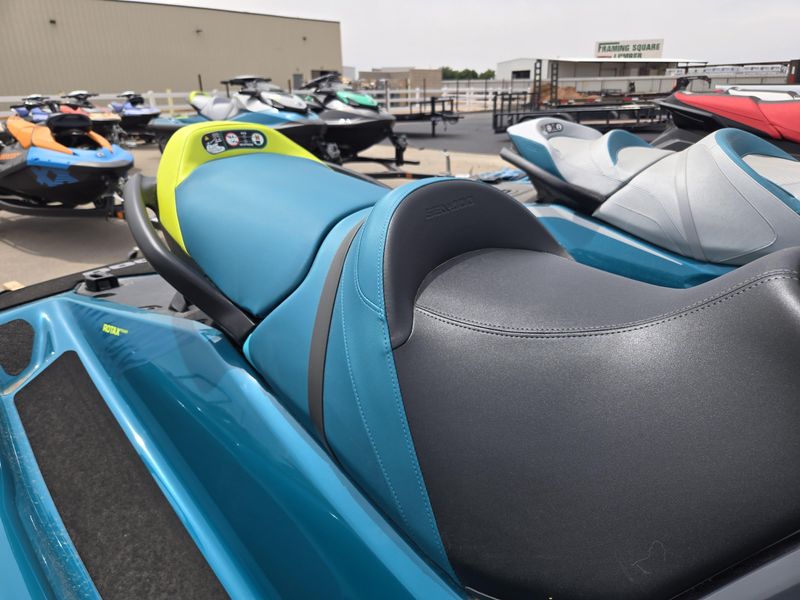NEW 2026 SEADOO WAKE 170 WITH SOUND SYSTEM Image 9