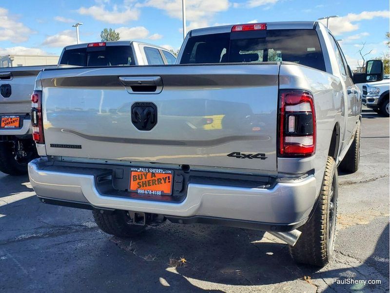 2024 RAM 2500 Big Horn Crew Cab 4x4 6