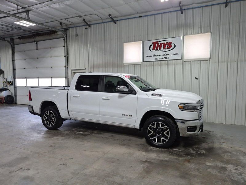 2025 RAM 1500 Laramie Crew Cab 4x4 5