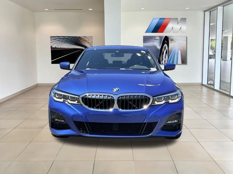 2022 BMW 3 Series 330iImage 3