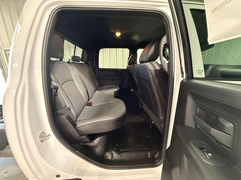 New 2026 RAM 3500 Tradesman Crew Cab Chassis 4x4 60