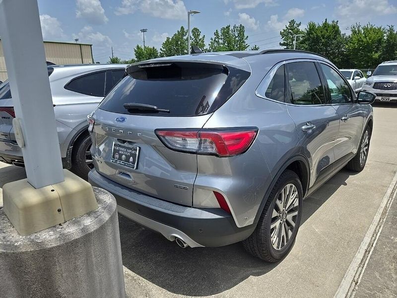 2021 Ford Escape Hybrid TitaniumImage 3