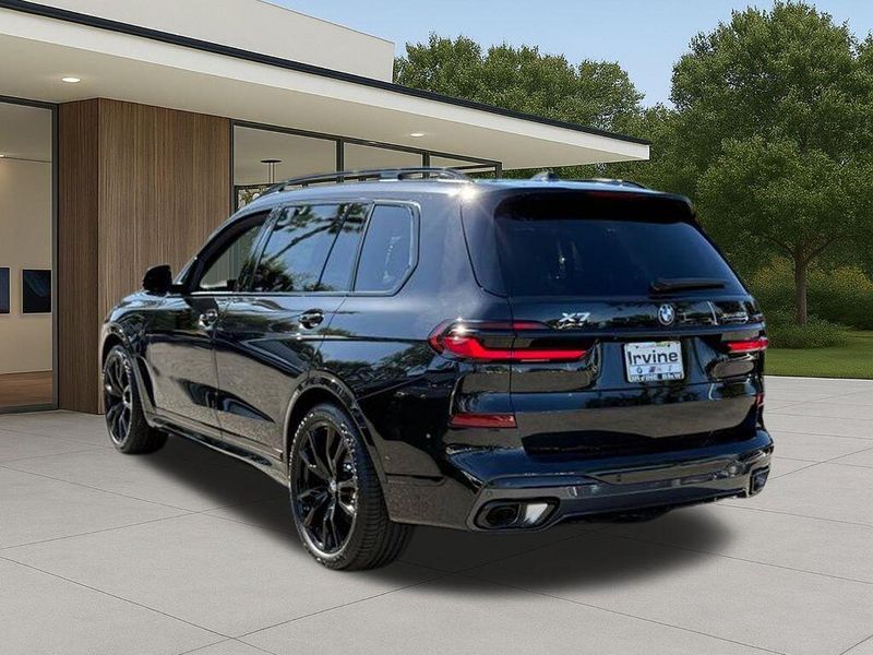 New 2026 BMW X7 xDrive40iImage 12