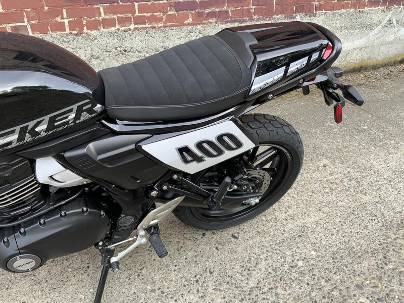 2027 Triumph STREET TRACKER 400