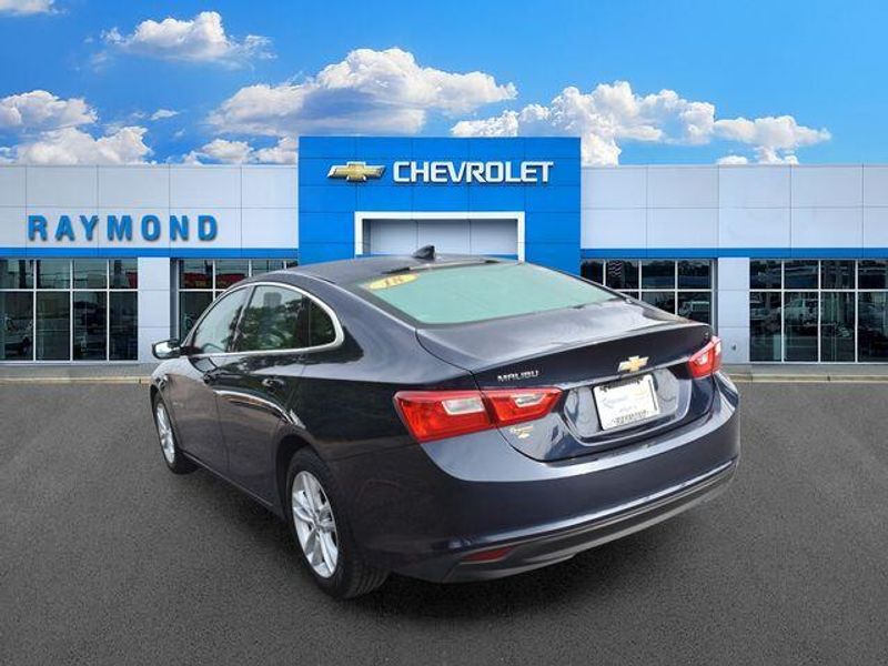 Used 2018 Chevrolet Malibu LTImage 6
