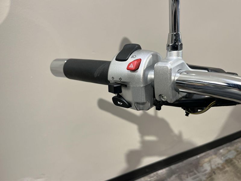 New 2025 Suzuki BOULEVARD C50 Image 12