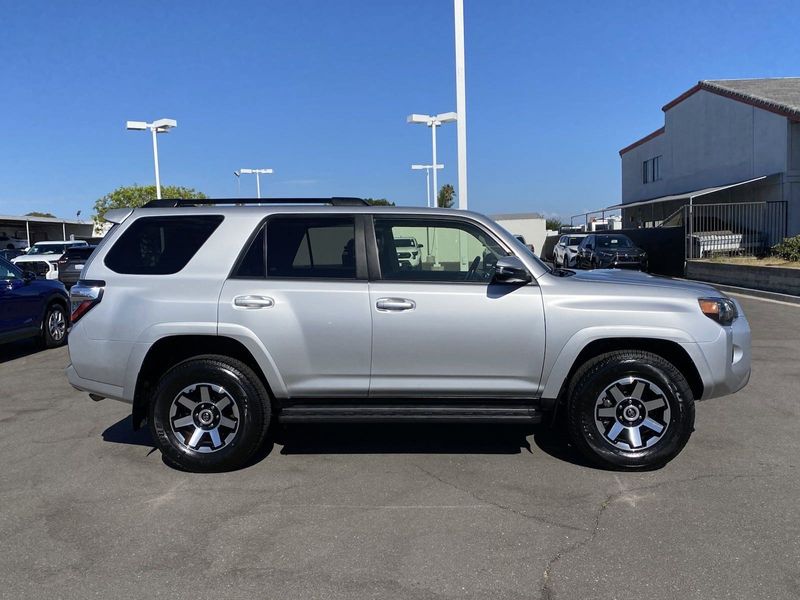 2023 Toyota 4Runner TRD Off-Road PremiumImage 3