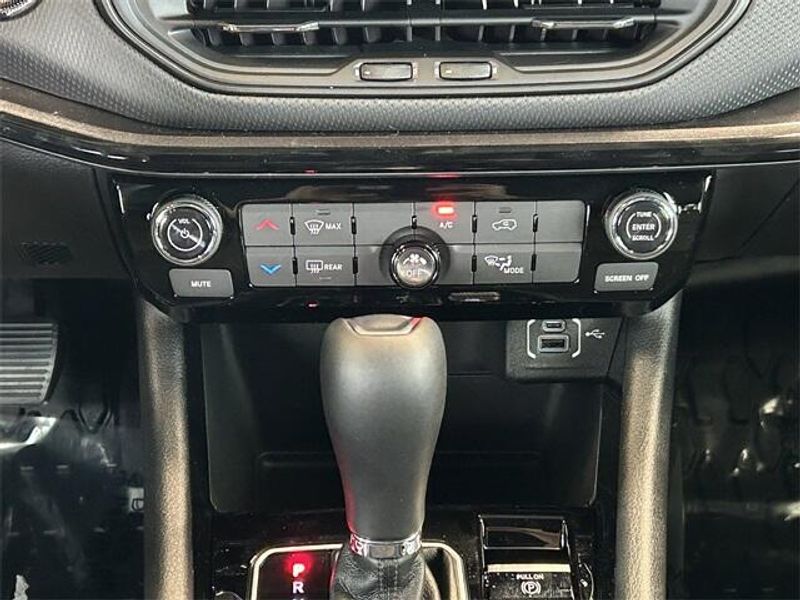 New 2026 Jeep Compass Latitude Altitude 4x4Image 14