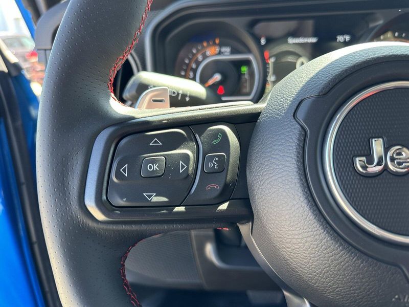 2024 Jeep Wrangler Rubicon 392Image 19