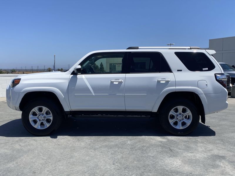 2023 Toyota 4Runner SR5Image 7
