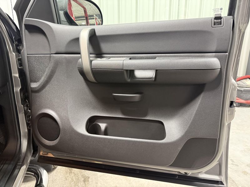 Used 2007 Chevrolet Silverado 1500 LT w/1LTImage 10