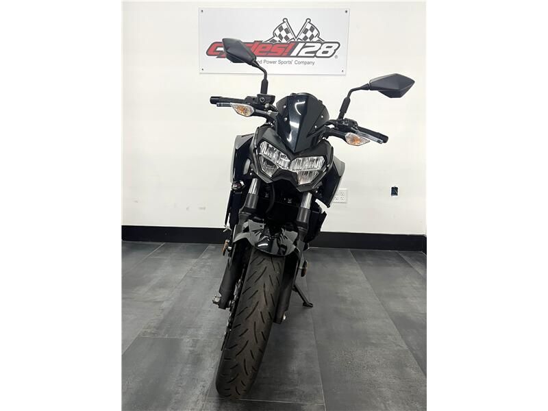 Used 2023 Kawasaki Z400 ABS Image 3