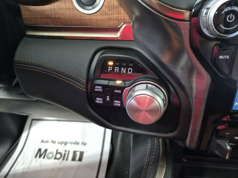 2022 RAM 1500 LonghornImage 33
