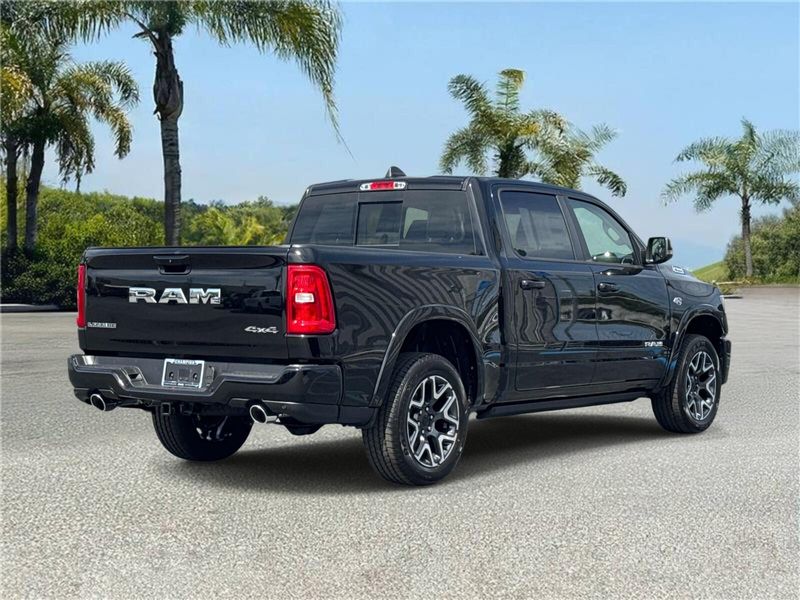 New 2026 RAM 1500 Laramie Crew Cab 4x4 5'7' Box