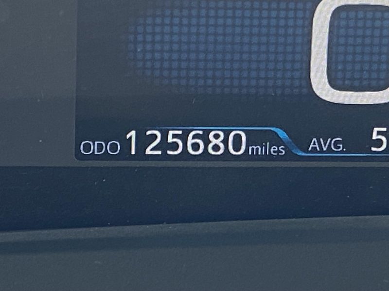 Used 2020 Toyota Prius LEImage 30