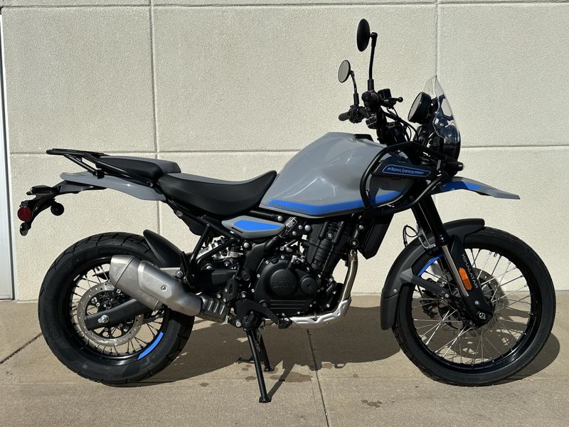 2025 Royal Enfield Himalayan Image 2