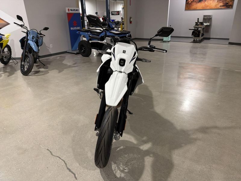 New 2025 Suzuki DR-Z4SM Image 12
