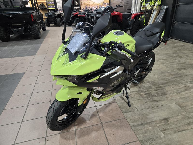 NEW 2026 KAWASAKI NINJA 500 ABS Image 3
