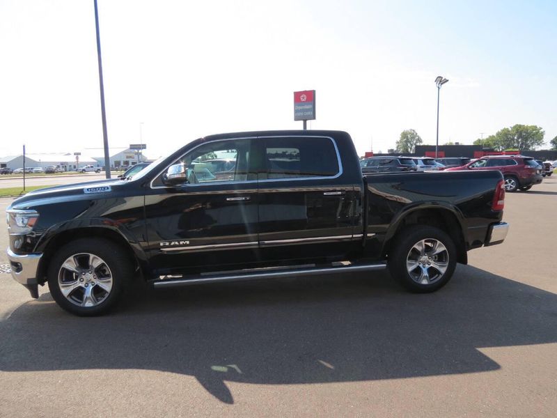 2020 RAM 1500 Laramie 4x4 4dr Crew Cab 5.6 ft. SB PickupImage 5