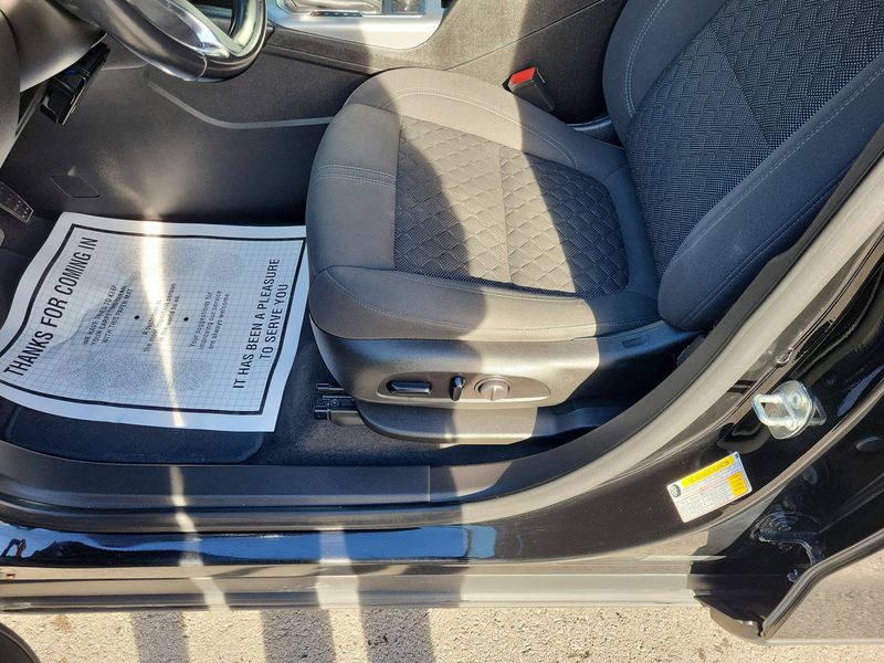 Used 2020 Chevrolet Blazer LTImage 4