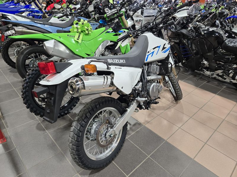 NEW 2026 SUZUKI DR650S Image 4