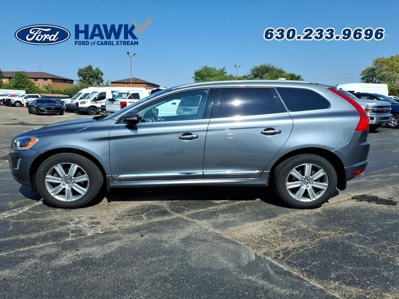 2016 Volvo XC60 T6 Platinum photo 4