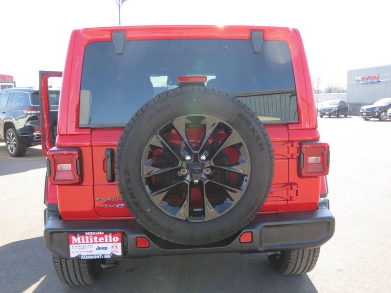 Used 2025 Jeep Wrangler 4xE Sahara 4x4 4dr SUVImage 20